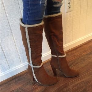 Express knee length heeled boots 👢